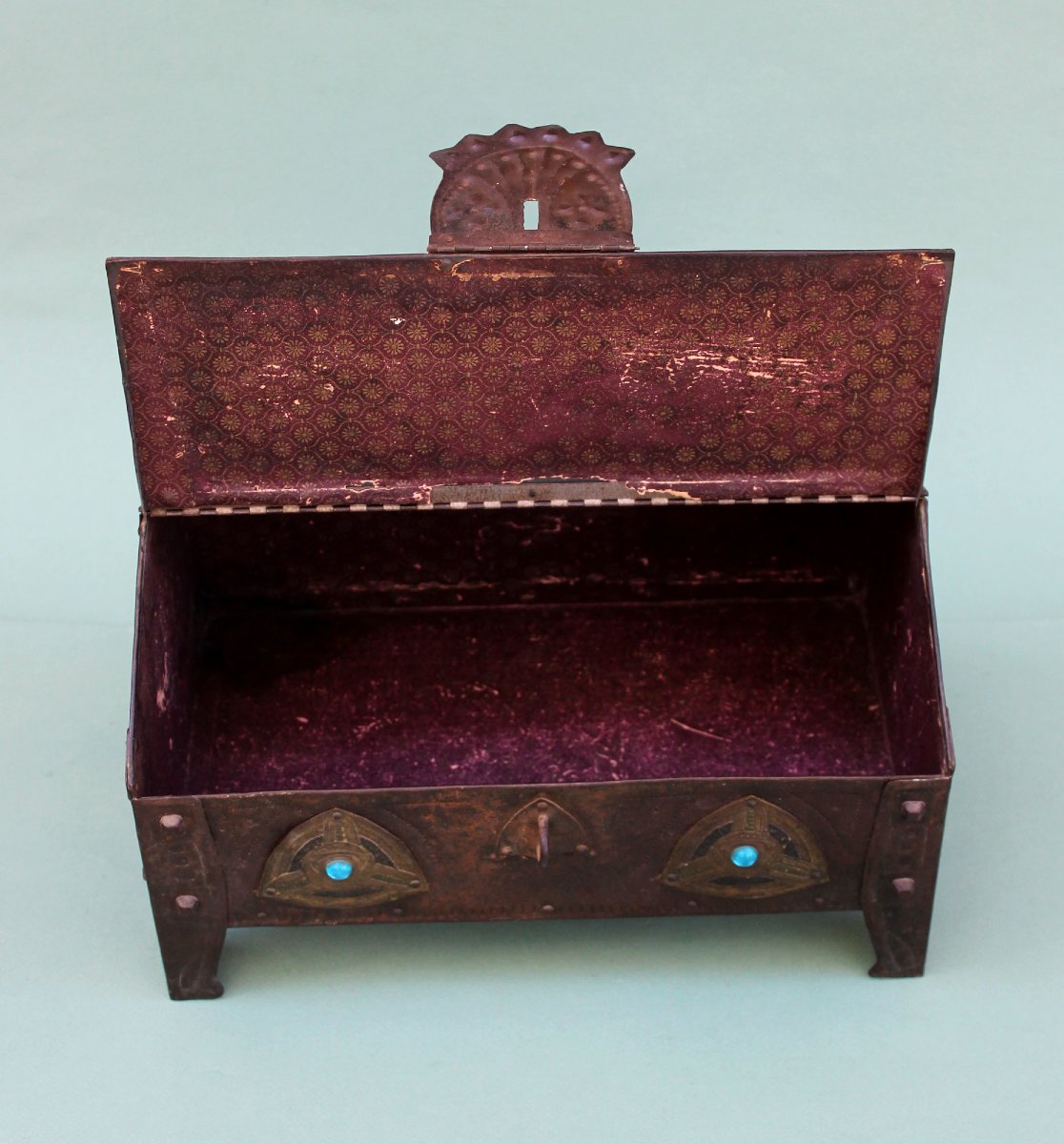 Antique Alfred Daguet Art Nouveau Repoussé Casket, Paris, Circa 1905-photo-4