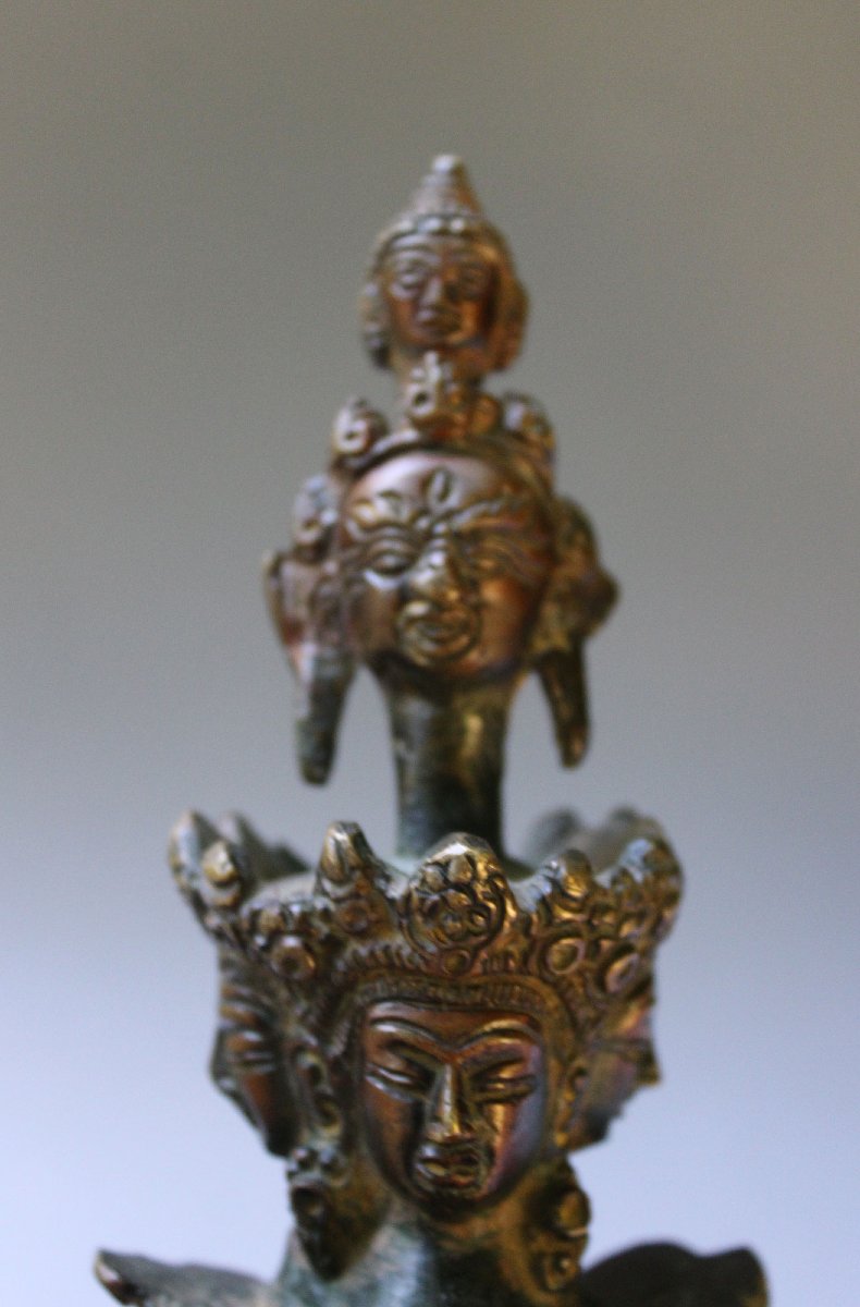 Bronze Népalais Ancien, Avalokiteshvara à Onze Têtes et Mille Bras-photo-3