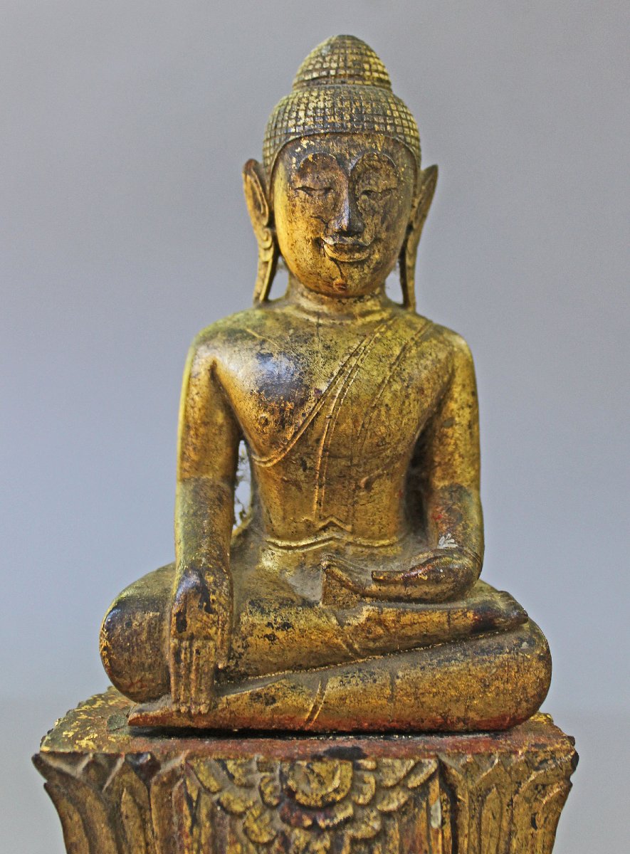 Ancien Bouddha Thaïlandais du Nord en Bois Doré, Début XIXe Siècle ou Antérieur-photo-1