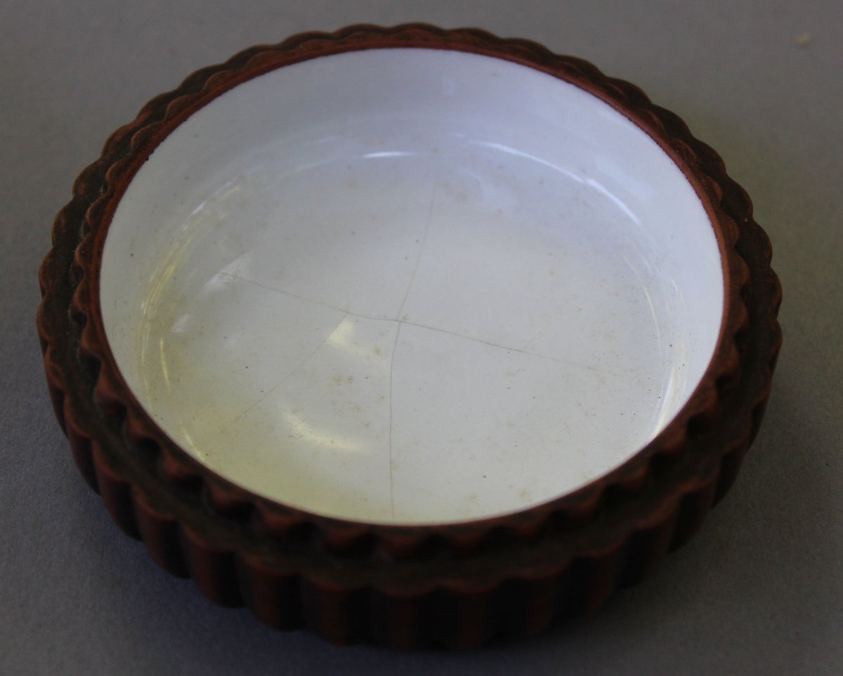 Boîte à Encens Yixing Zisha Chrysanthème, Wang Guojun, Shalong, XXe Siècle-photo-4