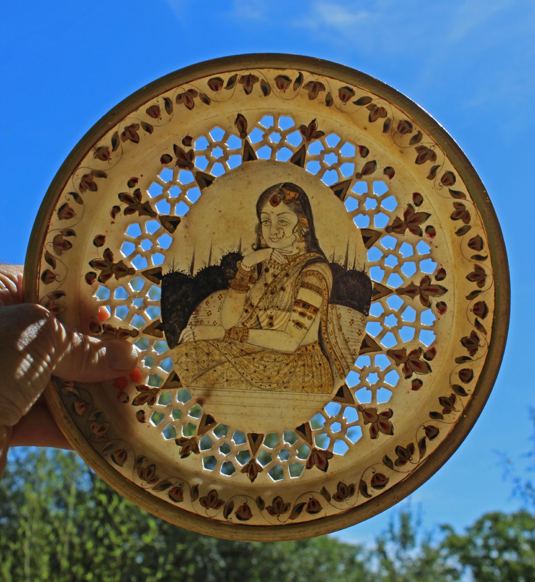 Indian Hand Painted Marble Plate, Mughal Princess, Jaipur-photo-4