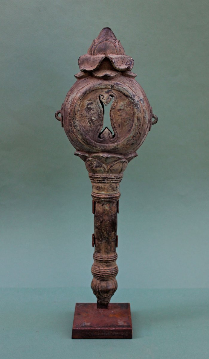Rare Instrument Rituel Khmer Cambodgien En Bronze, Tambour-hochet, 