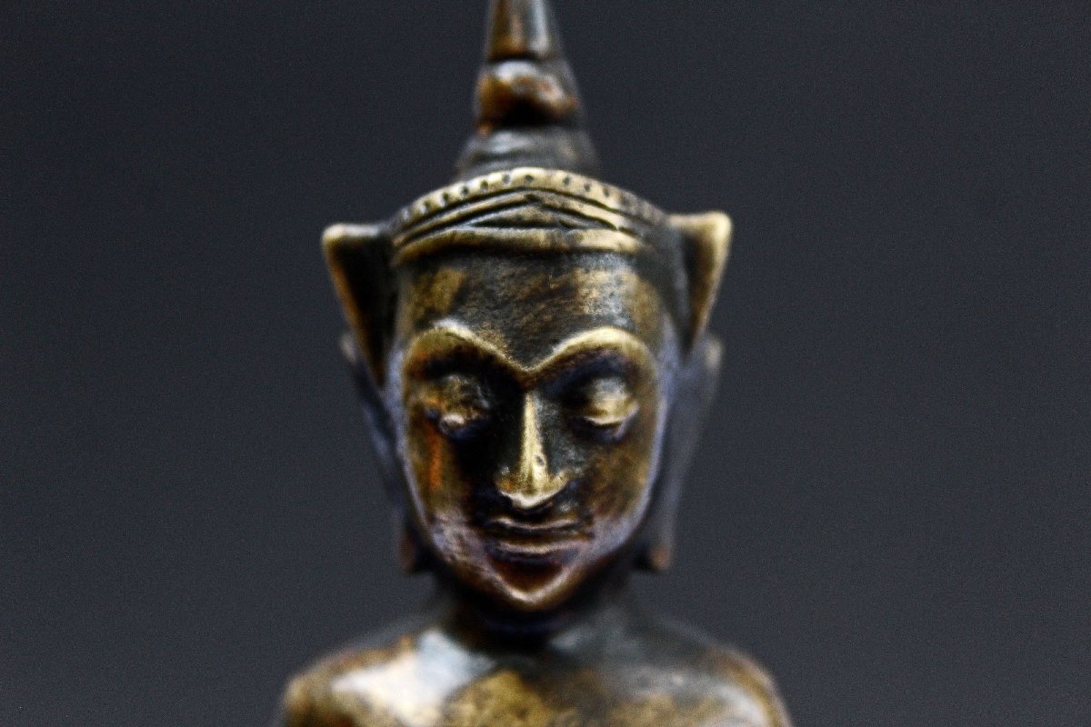 Antique Thai Bronze Phra Chai Victory Buddha, 18th Century-photo-2