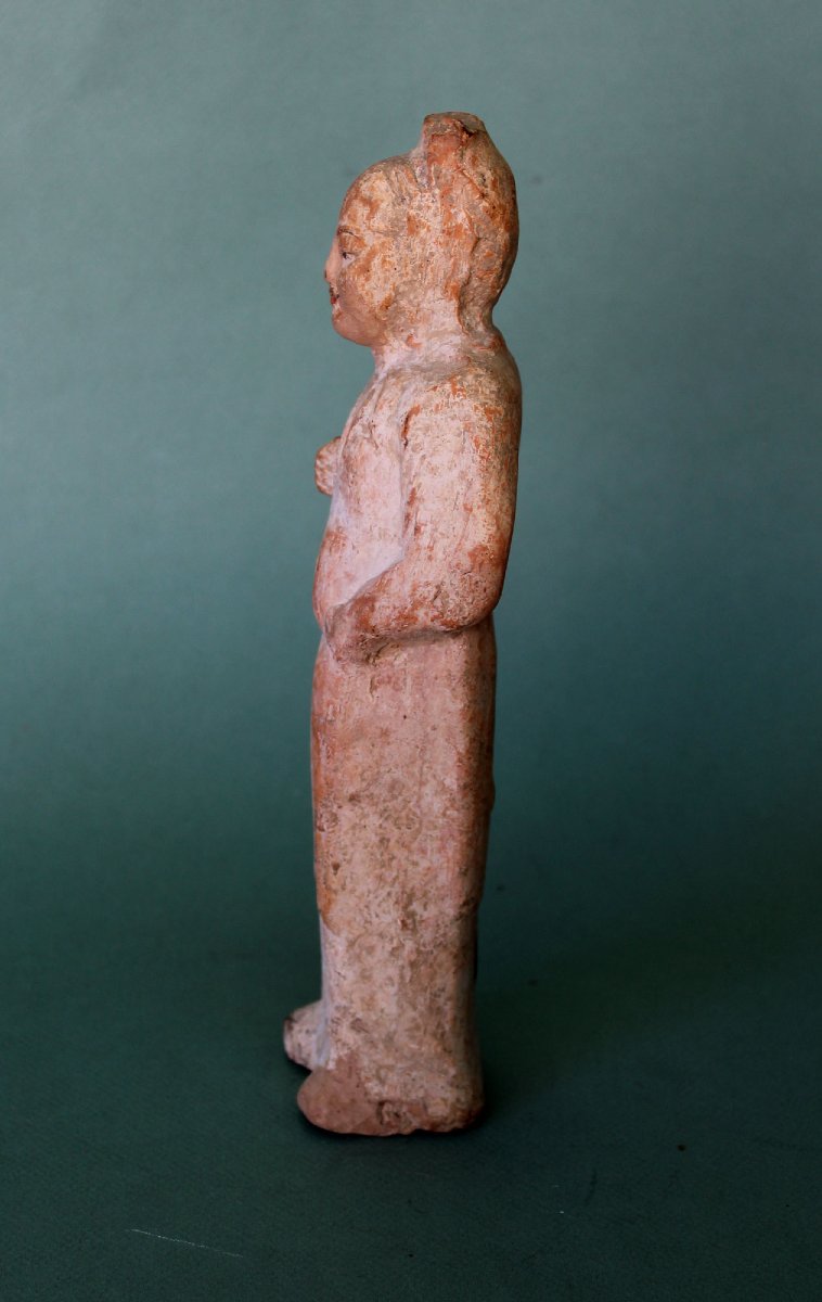 Tang Dynasty Chinese Terracotta Male Attendant With Original Polychrome (618–907 Ad)-photo-2
