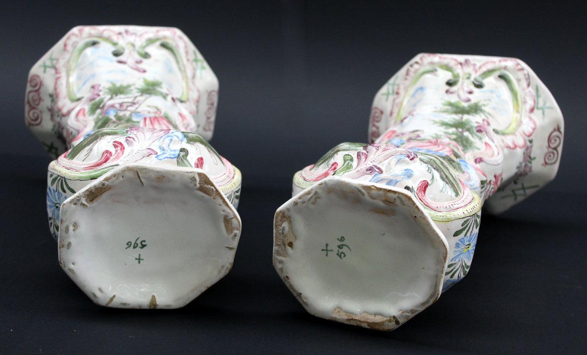 Pair Of Large Polychrome Delft  Vases, Watteau-esque Scenes, Late 19th Century-photo-3