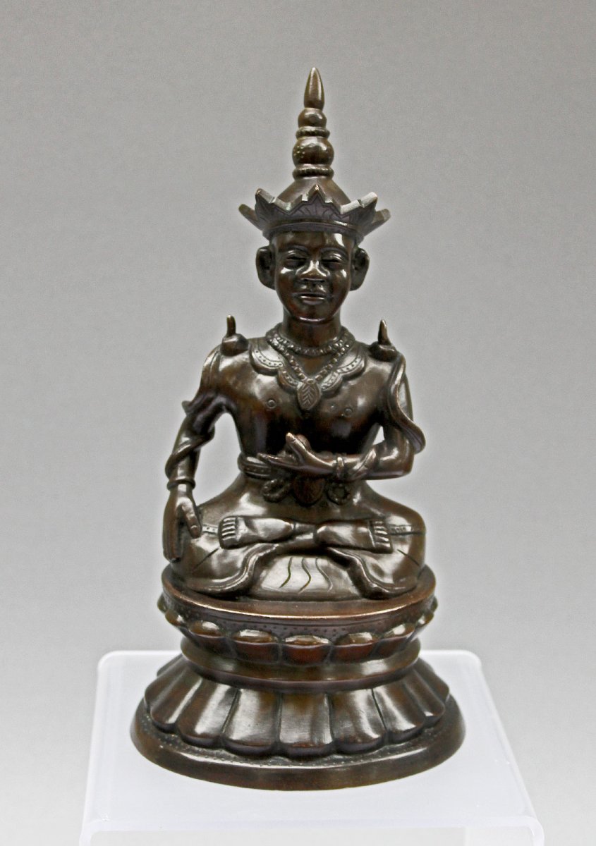 Bouddha Assis en Bronze Français, Goût Asiatique, XIXe Siècle, 24 cm