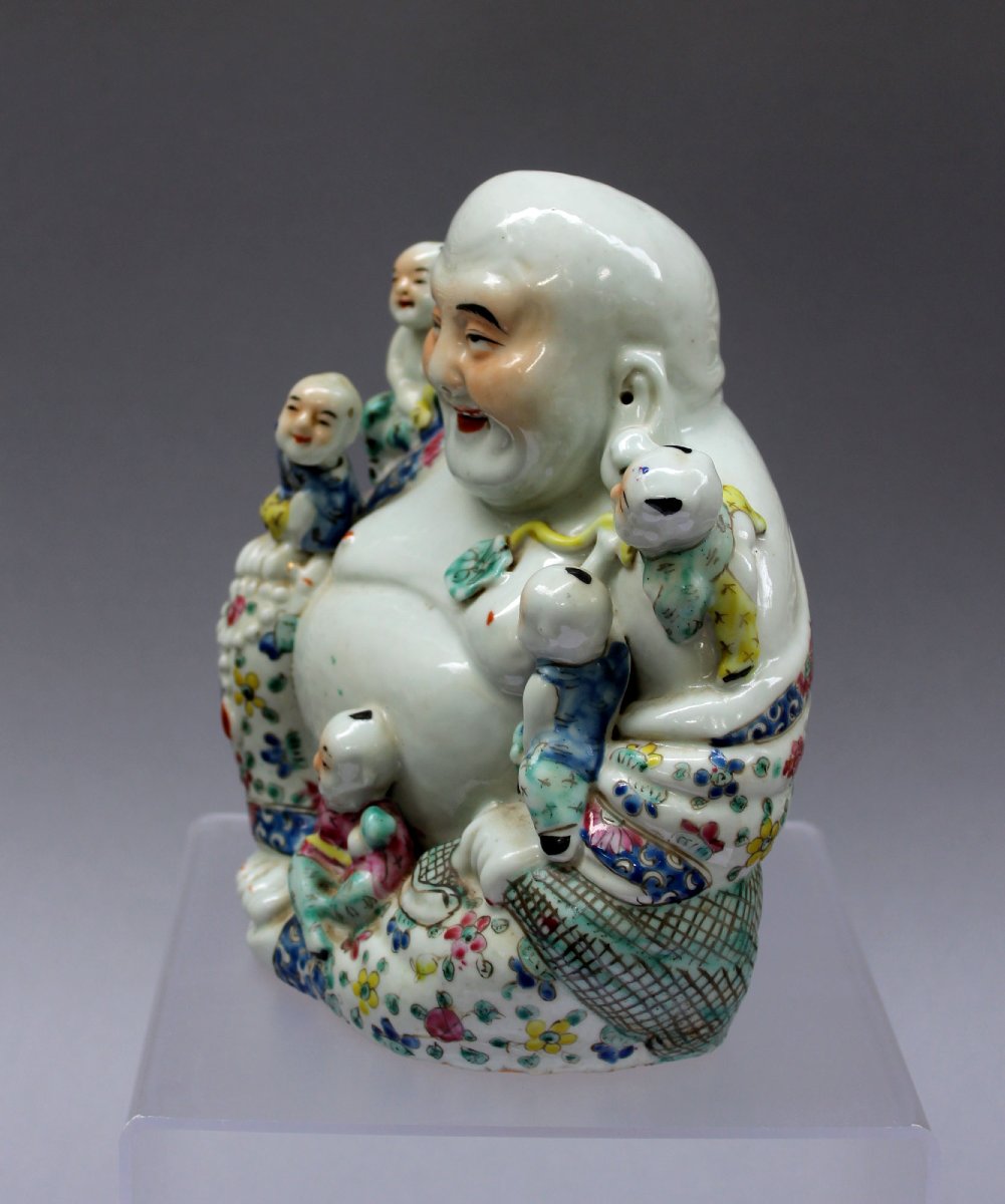 Budai, Bouddha Rieur Aux Cinq Enfants, Porcelaine Chinoise Famille Rose – Époque République-photo-2