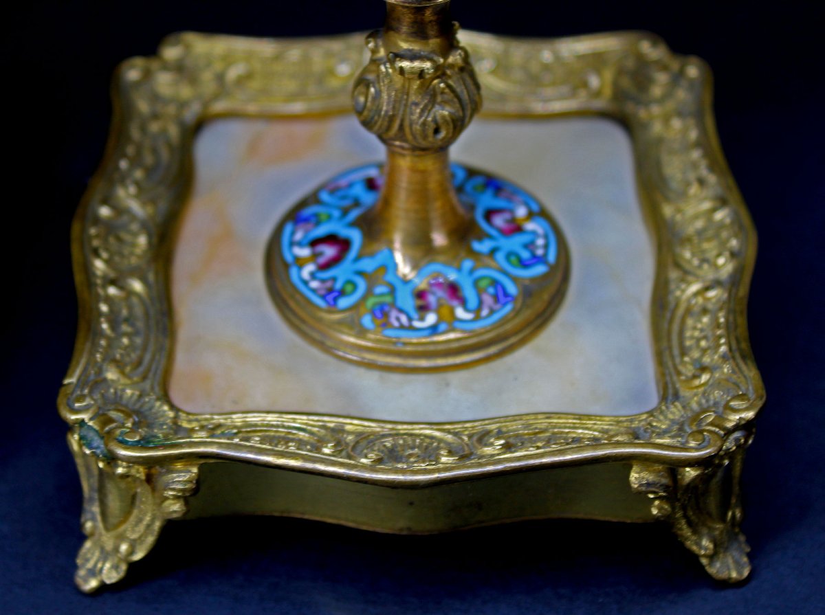 Paire de Bougeoirs en Bronze Doré et Émaux Champlevés dans le Goût de Barbedienne-photo-4