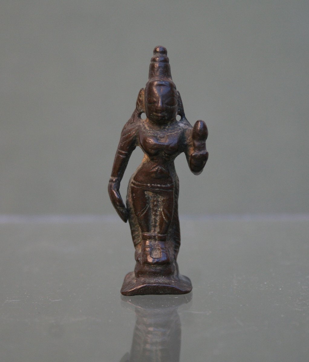 Ancien Parvati Miniature en Bronze Indien Puissance Féminine Déesse Hindou C 17ème (1)