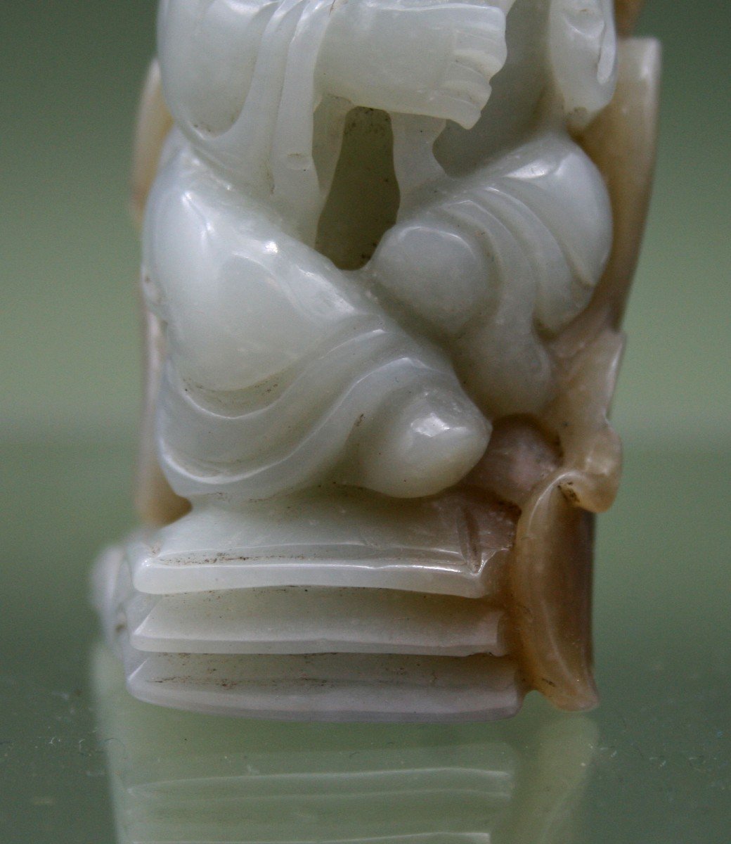 Chinese Jade Sculpture Of Boy With Book And Lotus Leaf Qing-photo-2