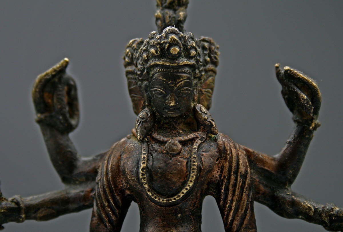 Ancient Tibetan Buddhist Bronze Figure Of Parnashavari  Protector Against Diseases-photo-1