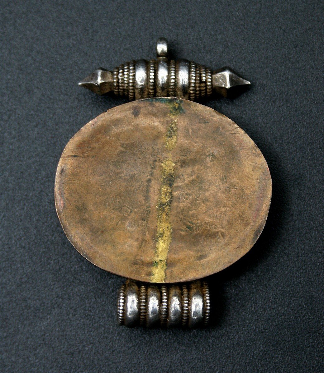 étui d'Amulette Bouddhique Gau En Argent Tibétain Antique Qualité Supérieure -photo-2