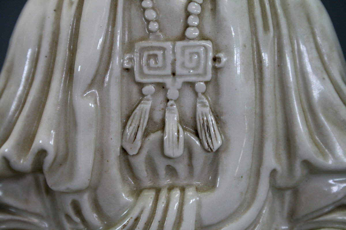 Ancienne Porcelaine Chinoise Blanc De Chine Guanyin Déesse De La Miséricorde-photo-2