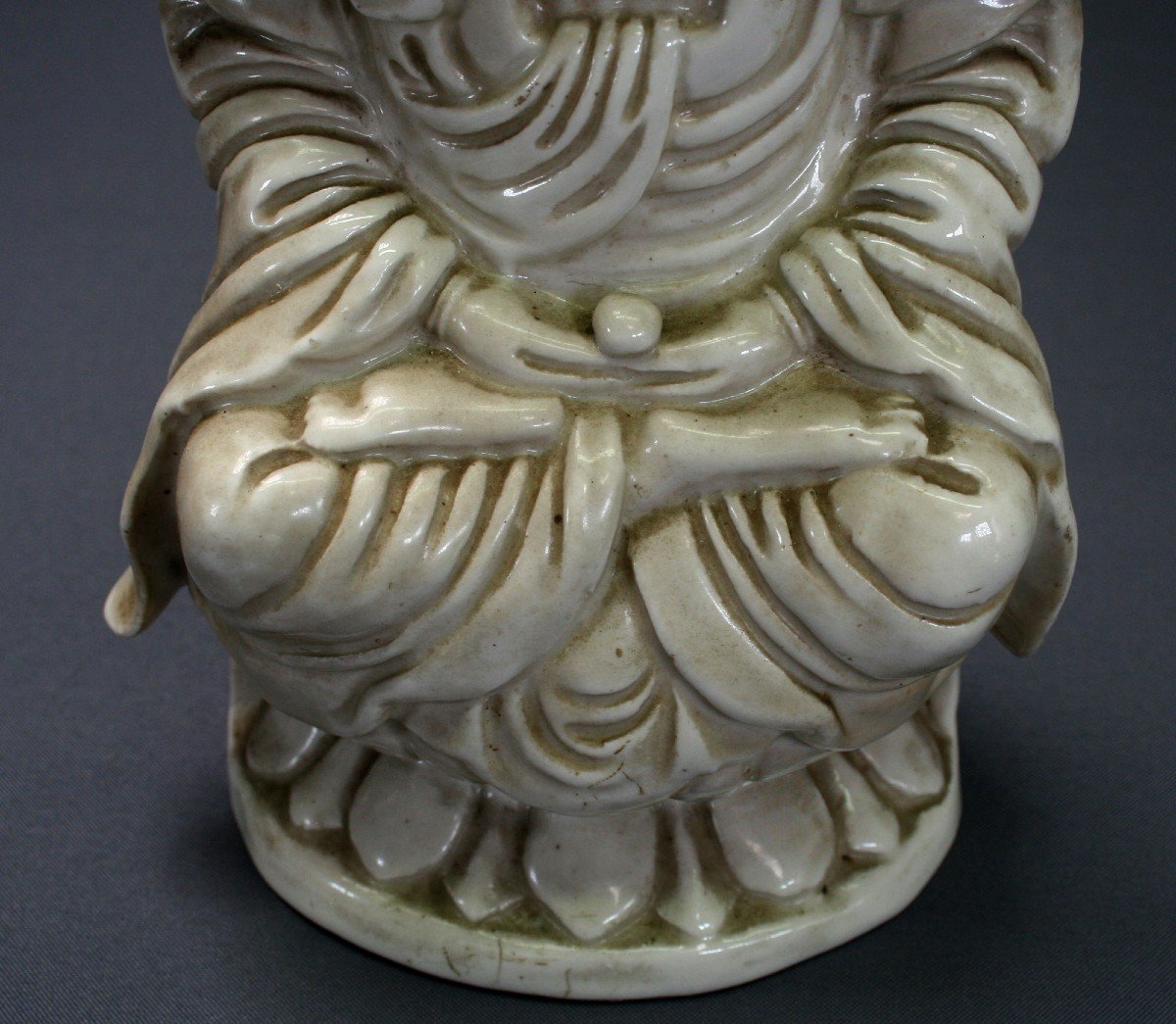 Ancienne Porcelaine Chinoise Blanc De Chine Guanyin Déesse De La Miséricorde-photo-3