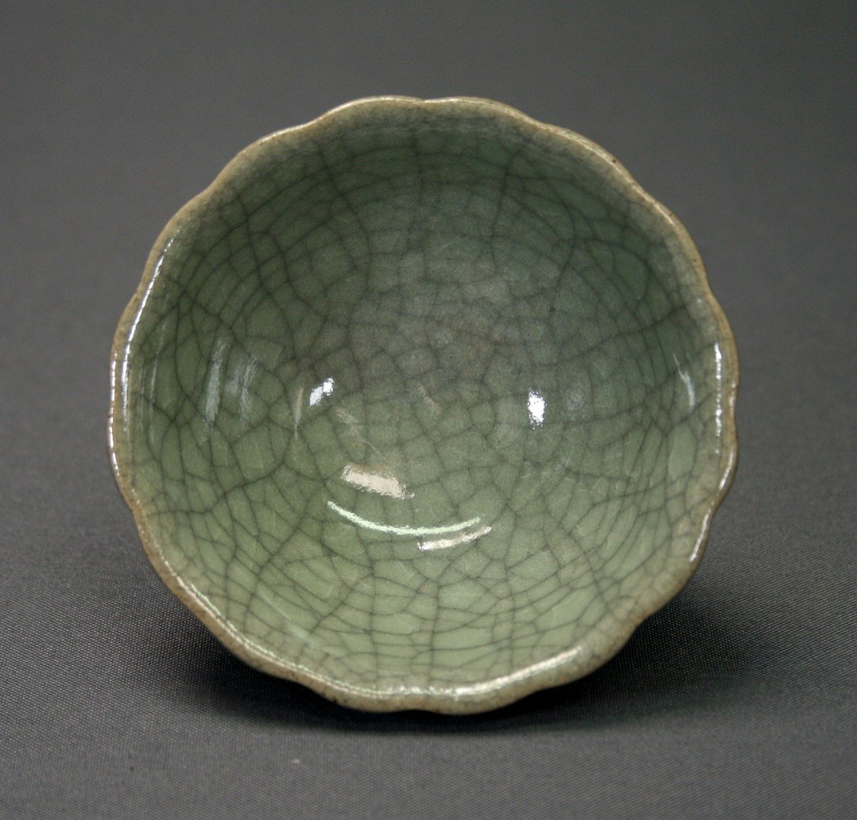 Ancient Chinese Pedesstal Cup Ge Ware Ko Ware Crackleware Celadon-photo-2