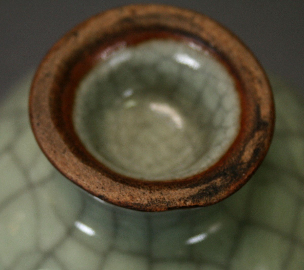 Ancient Chinese Pedesstal Cup Ge Ware Ko Ware Crackleware Celadon-photo-2