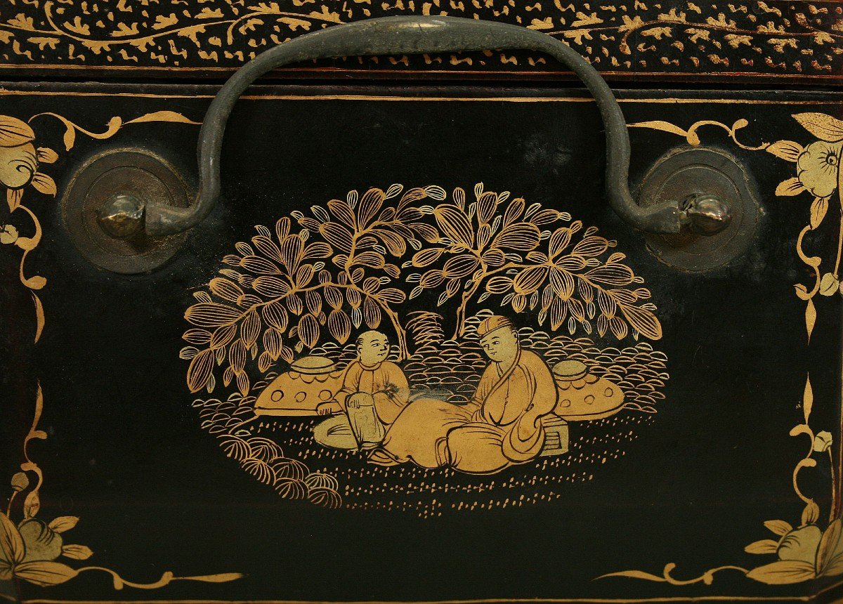 Antique Chinese Export Lacquer Sewing Box -photo-4