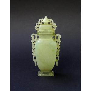 Chinese Bowenite Celadon Jade Vase & Cover