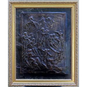 Grand relief décoratif en cuir d'après une plaque bronze Renaissance, symbole de la musique