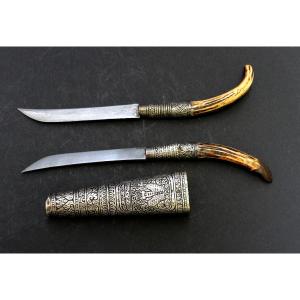 Couteaux doubles anciens en argent, Laos / Thaïlande du Nord, éléphant tricéphale, XIXe