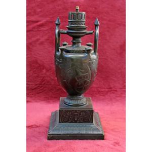 Base de Lampe à Huile Néo-Classique en Bronze du Grand Tour, Vers 1850