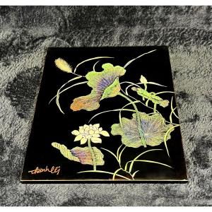 Panneau Vietnamien en Laque aux Fleurs de Lotus, Signé Thành Lễ, Milieu du XXe Siècle