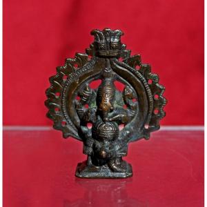 Miniature Ancienne en Bronze Représentant le Dieu Hindou à Tête d’Éléphant Ganesha, XIXe Siècle