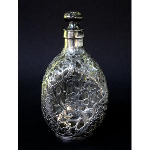 Carafe Chinoise Ancienne en Verre à Décor d’Argent massif. Fleurs de Prunier, v.1900
