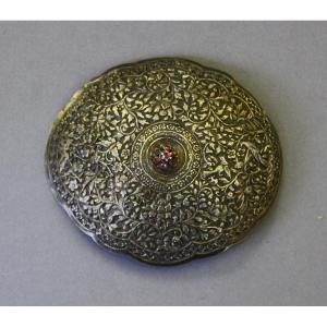 Peranakan Nyonya Belt Buckle Solid Silver And Rubies, 19th Century