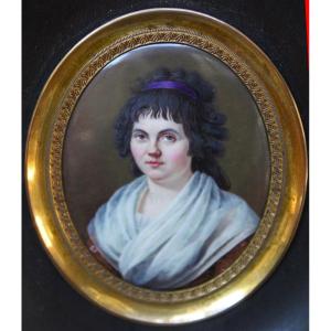 Miniature Portrait Ancien de Jeune Femme sur Porcelaine, France, Début XIXe Siècle