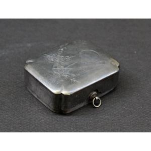 Bonbonnière Impériale Japonaise Ancienne En Argent Massif Par Mitsukoshi