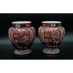 Bonne Paire De Vases En Porcelaine Imari Du Japon XIXème