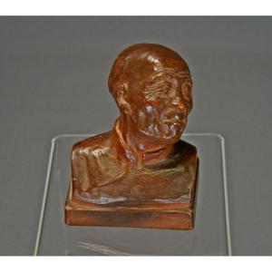 Gaston Hauchecorne (1880-1945) Buste d'Un Chinois En Terre Cuite Patiné. Signé Des Initiales.