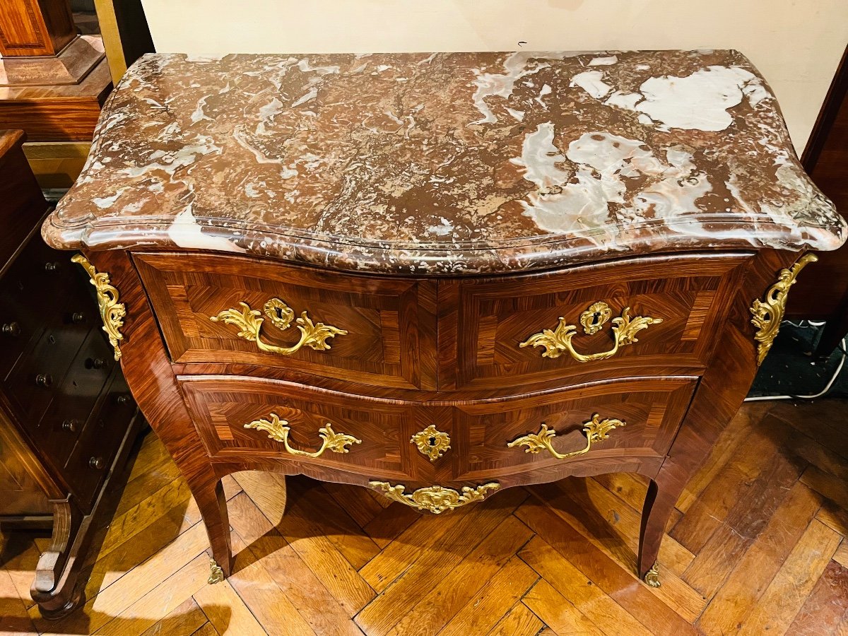 Commode Sauteuse, époque Louis XV, Estampillée Hedouin.-photo-3