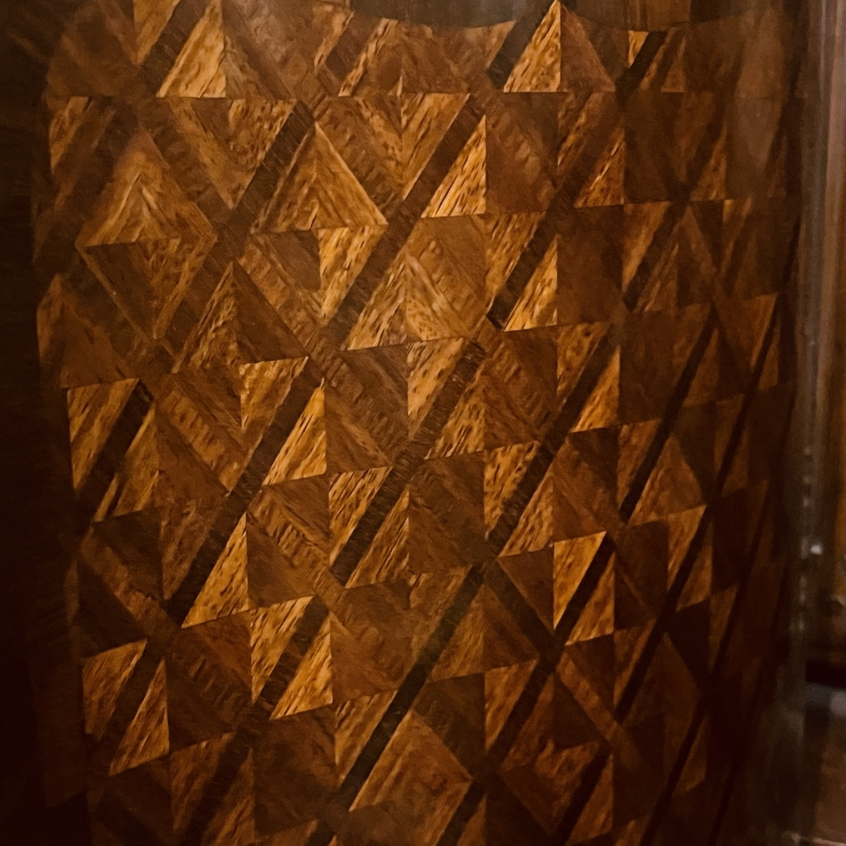 Bibliothèque  Vitrine, modèle de Krieger Galbée en marqueterie, Napoléon III -photo-4