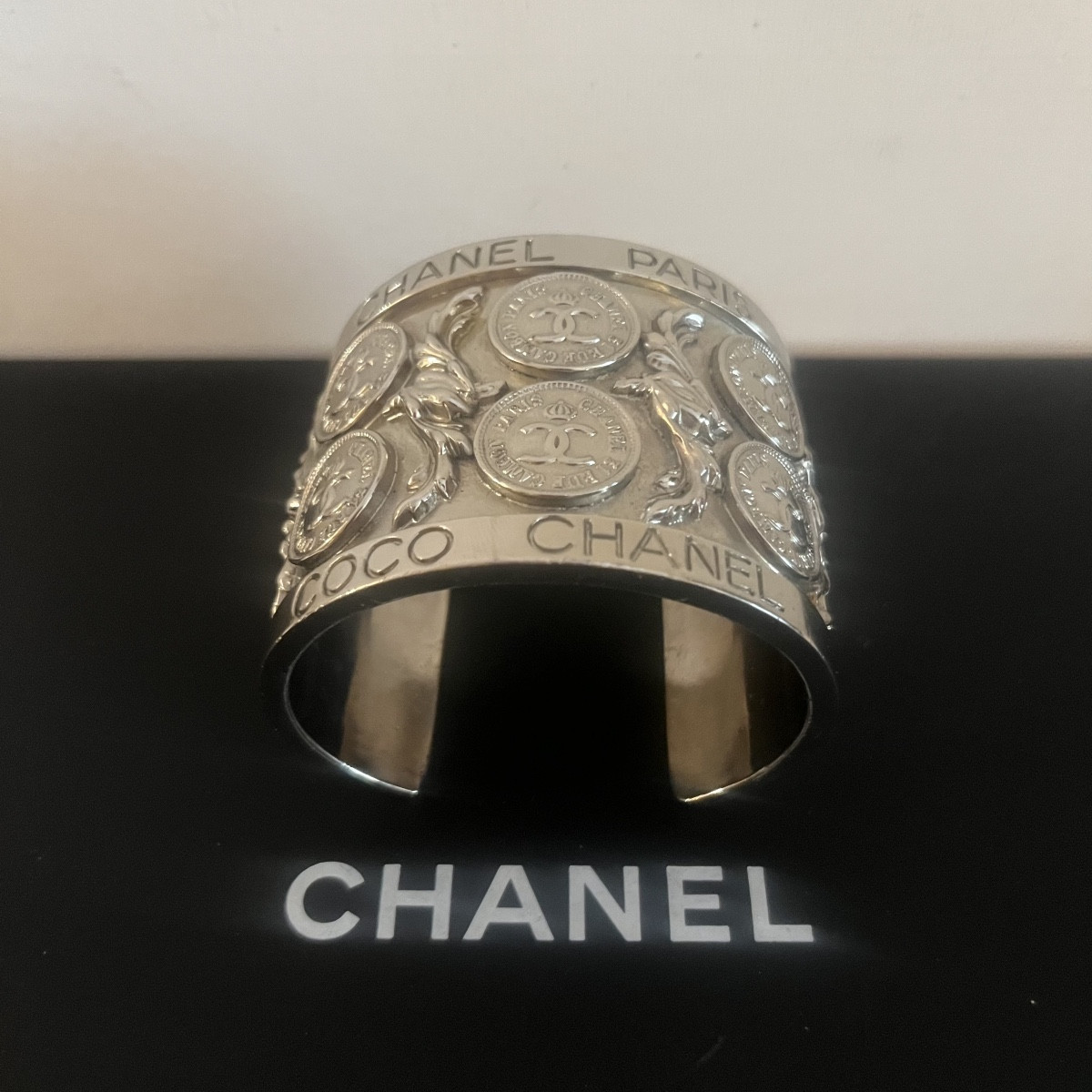 Chanel, Cuff Bracelet, Victoire De Castellane-photo-4