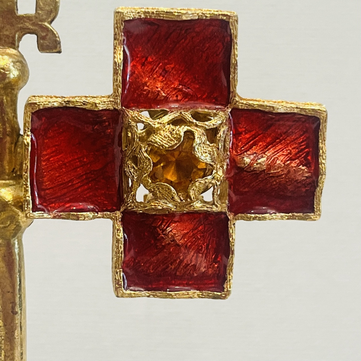 Yves Saint Laurent,Boucles d’oreilles clips.-photo-3