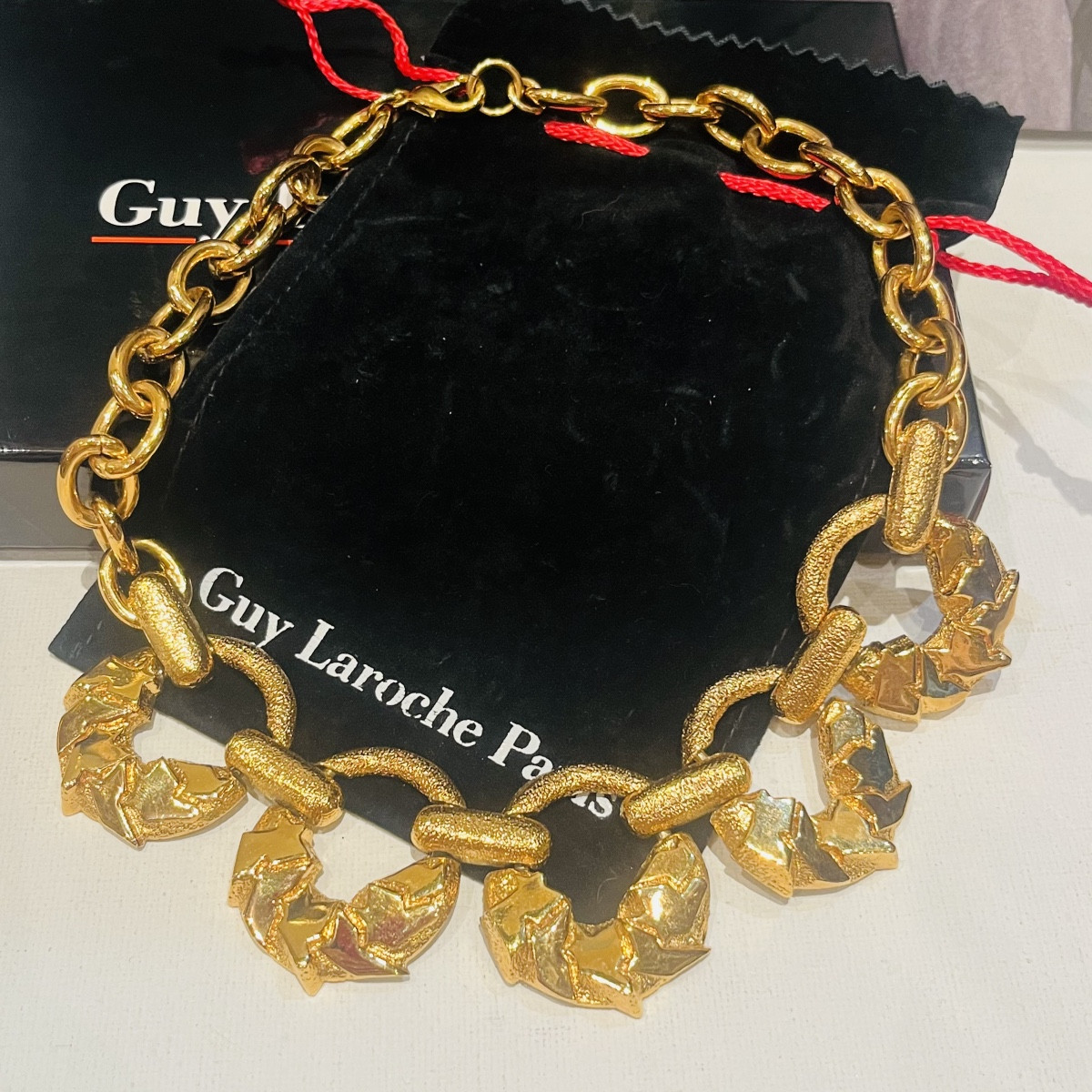 Guy Laroche, Gold Necklace -photo-3