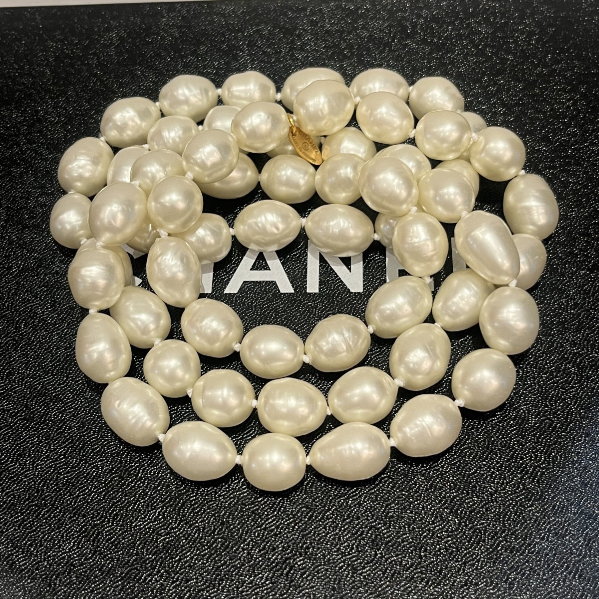 Chanel, Baroque Pearl Necklace, 1985.