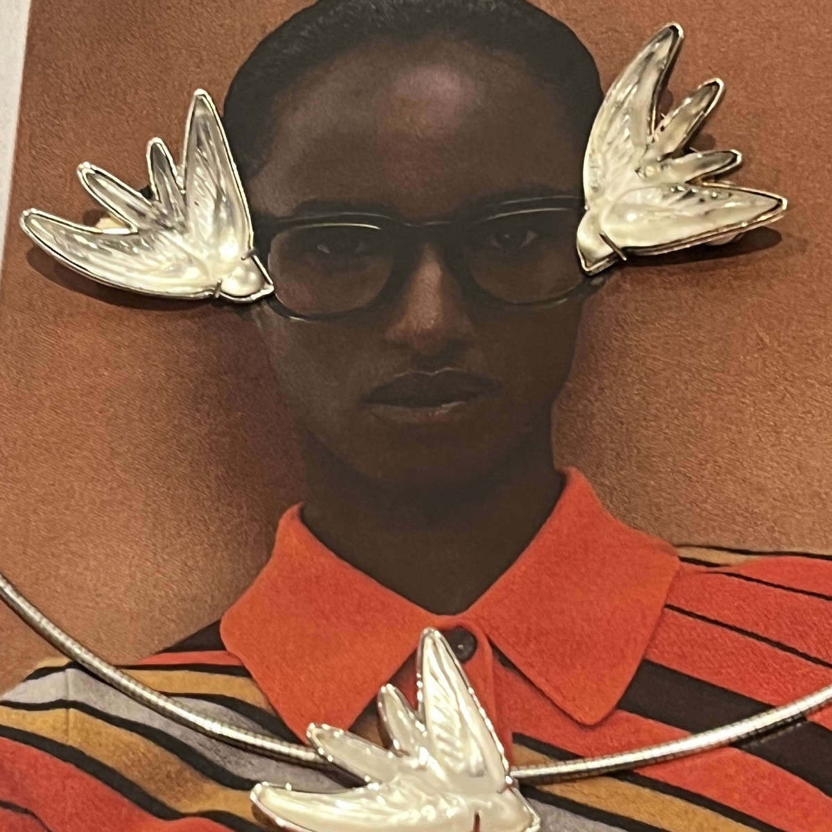 Lalique, Demi-parure With Swallows -photo-3