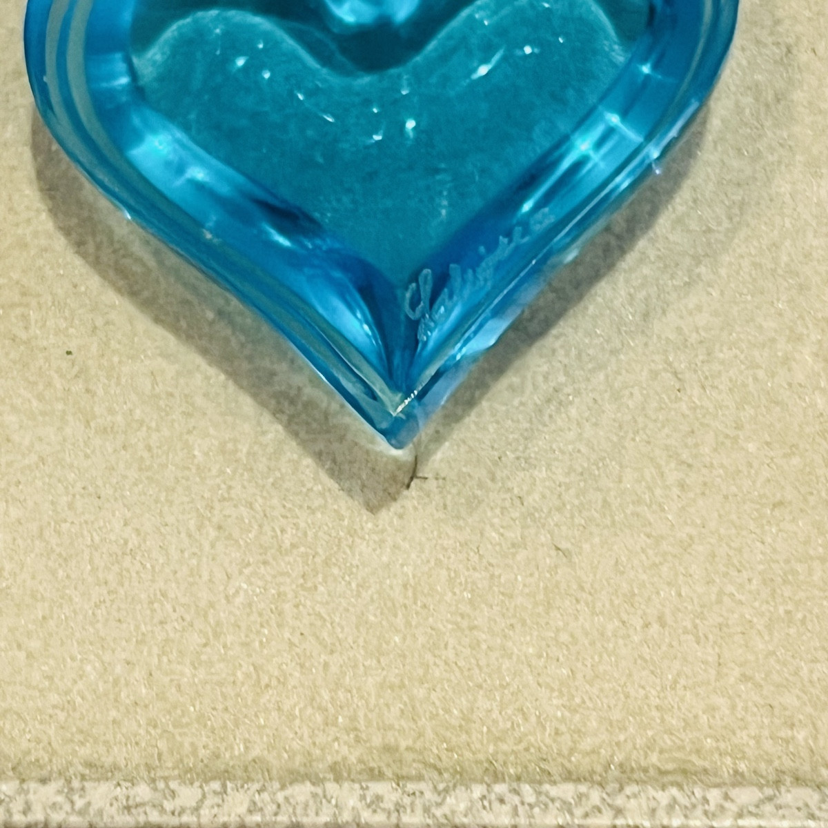 Lalique, Heart Pendant.-photo-4