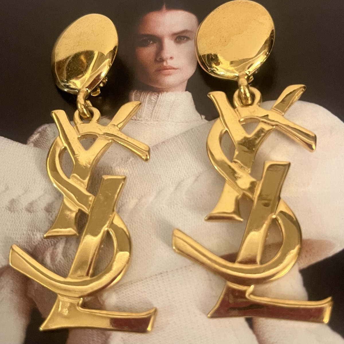 YSL, Yves SAINT LAURENT, boucles  d’oreilles.-photo-5