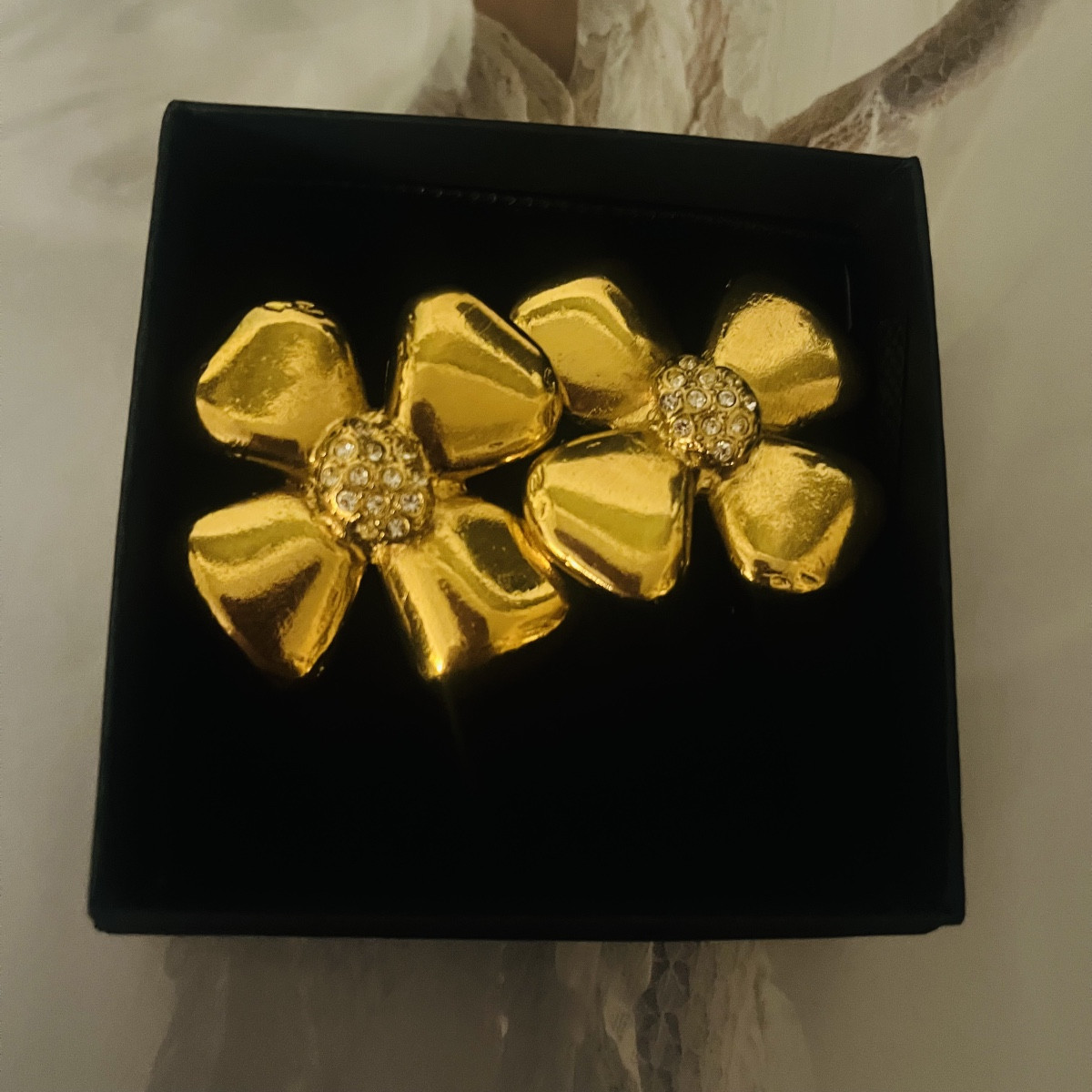 Yves Saint Laurent, Flower Earrings-photo-2