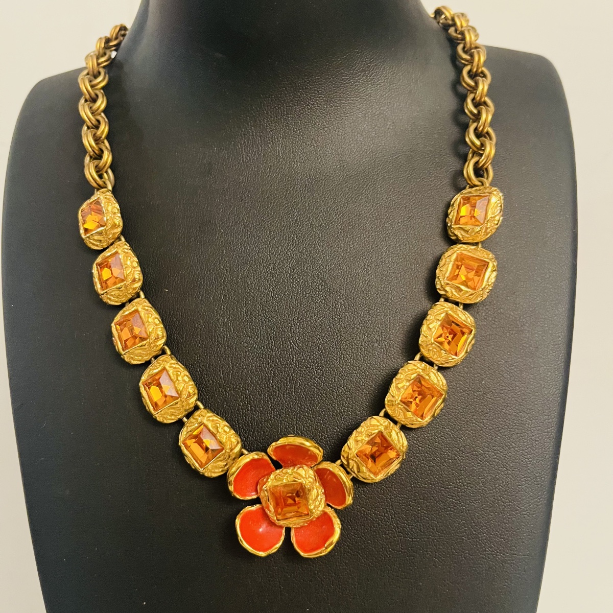 Yves Saint Laurent , parure vers 1990-2000-photo-4