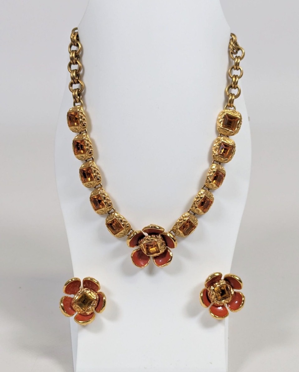 Yves Saint Laurent , parure vers 1990-2000