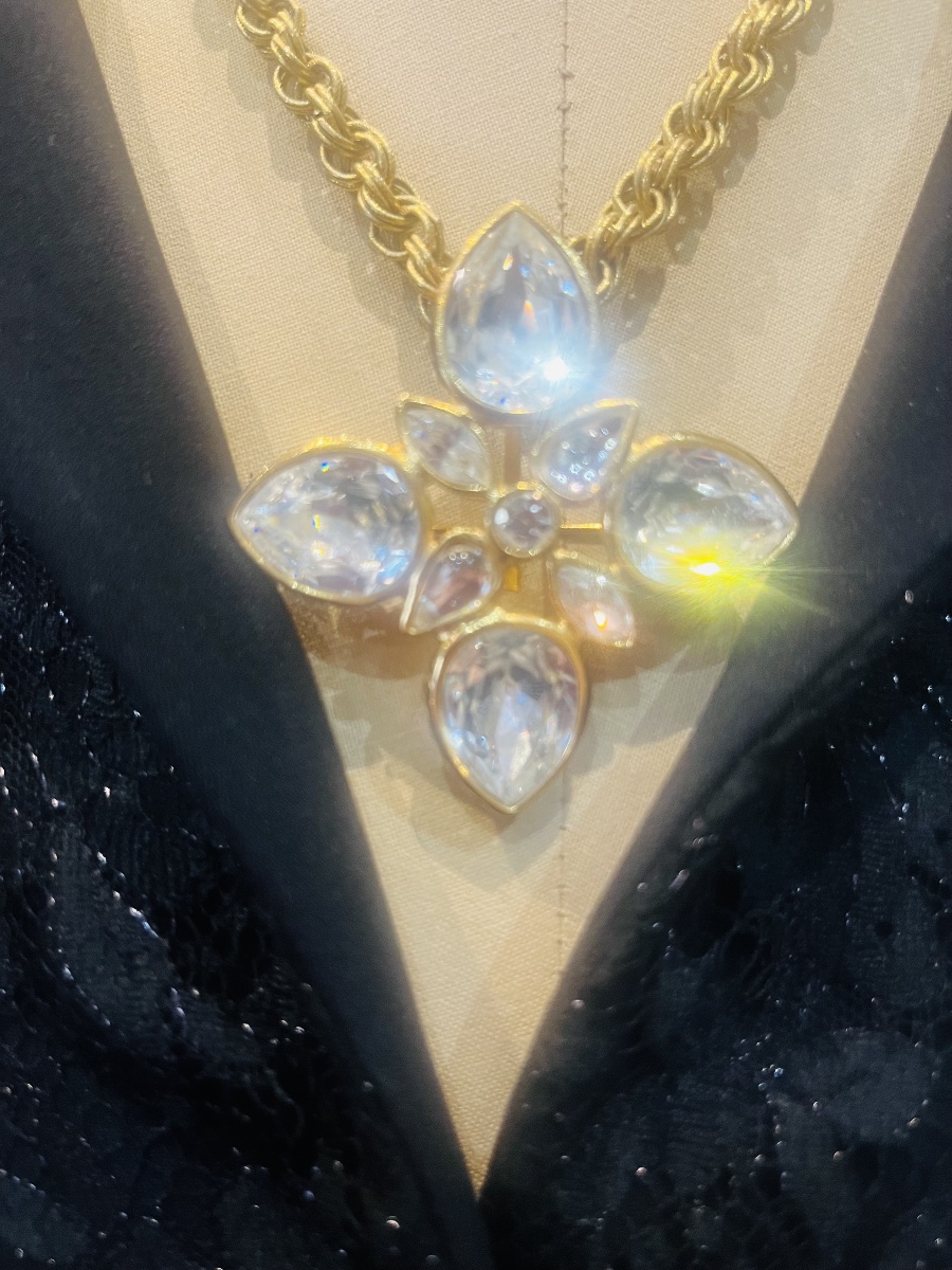 Yves SAINT LAURENT, broche pendentif, années 1990-photo-1