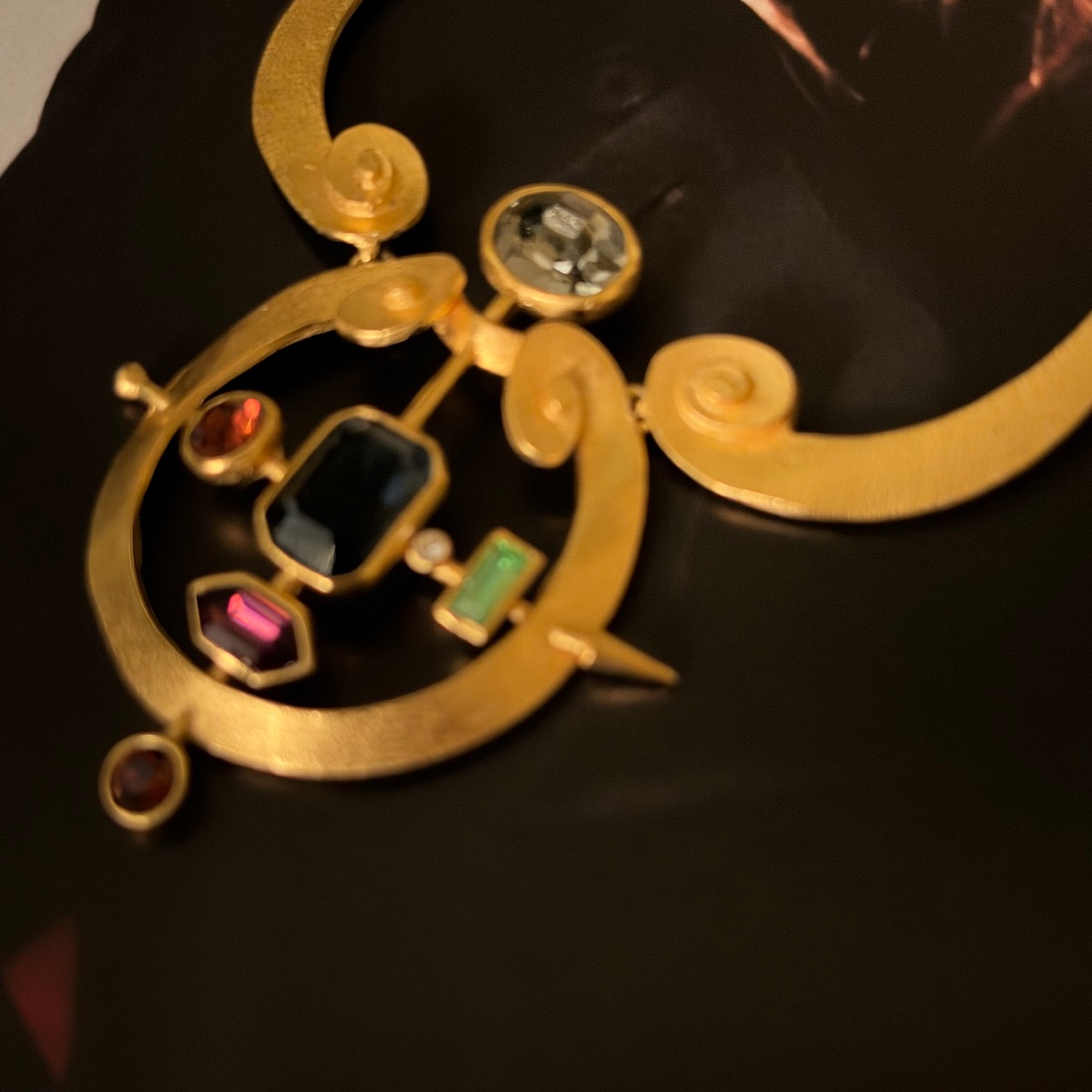 Balenciaga, collier Torque circa 1980-photo-3