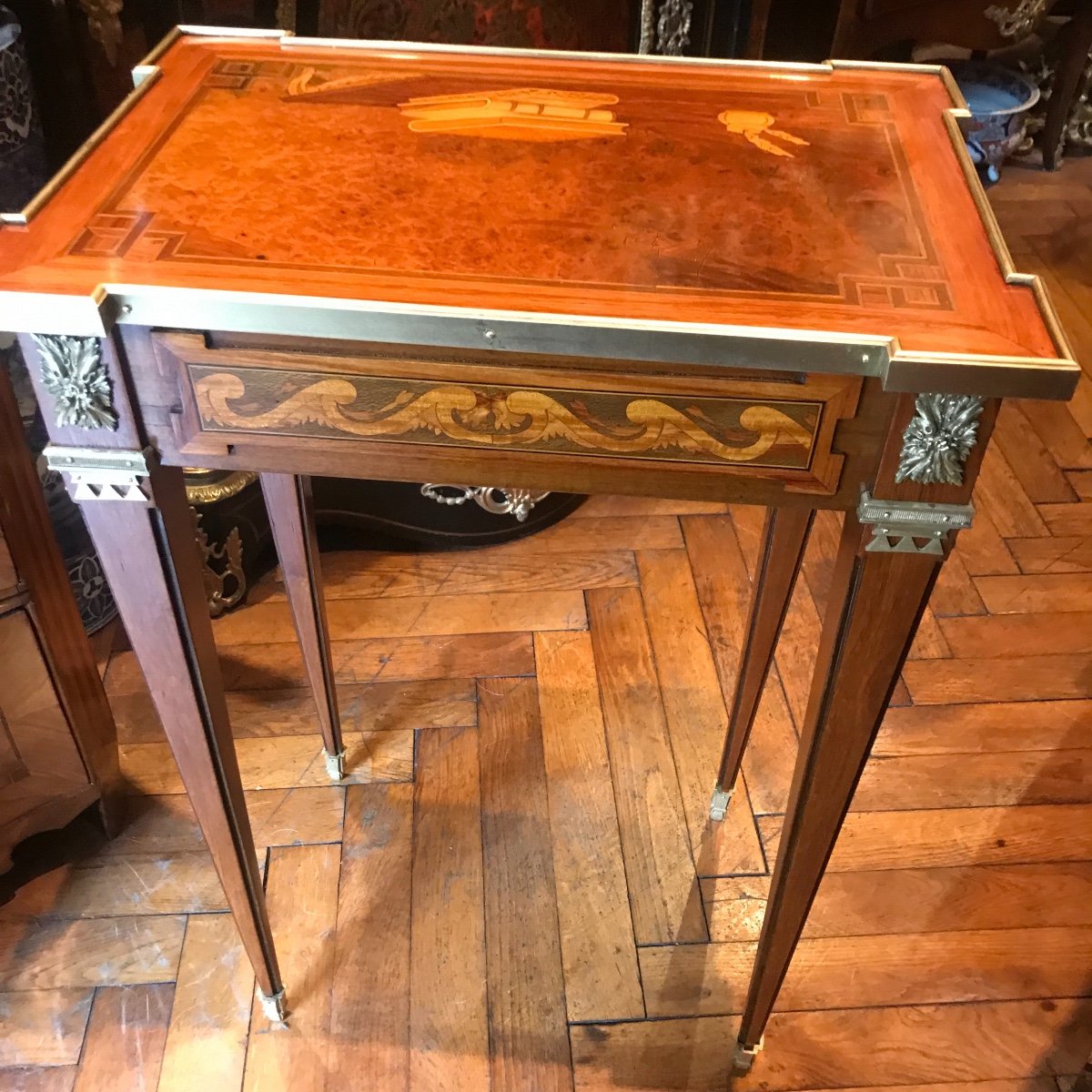 Table  de salon dite table à Glissière.-photo-6