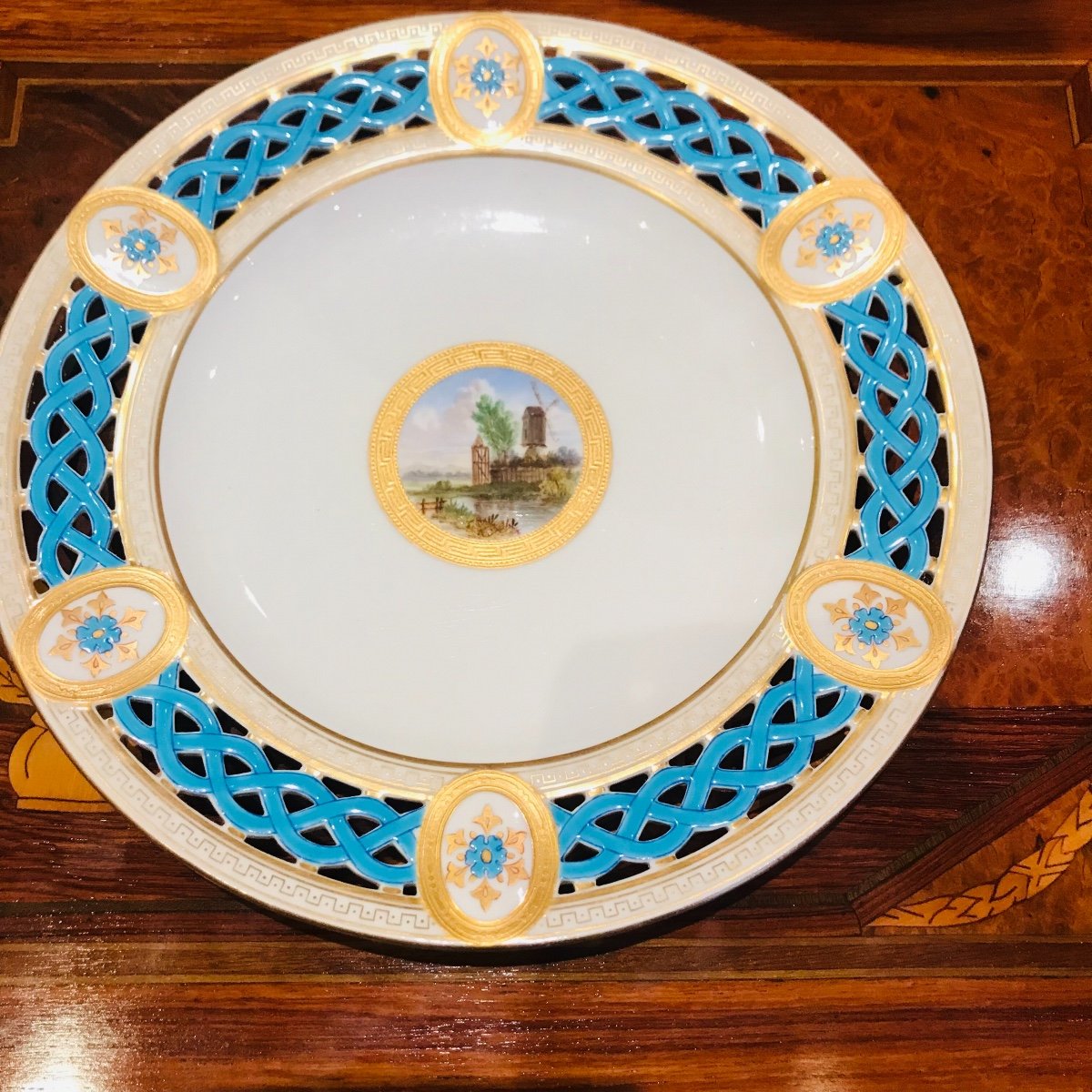 Minton, Assiettes En Porcelaine, XIXe siècle.-photo-2