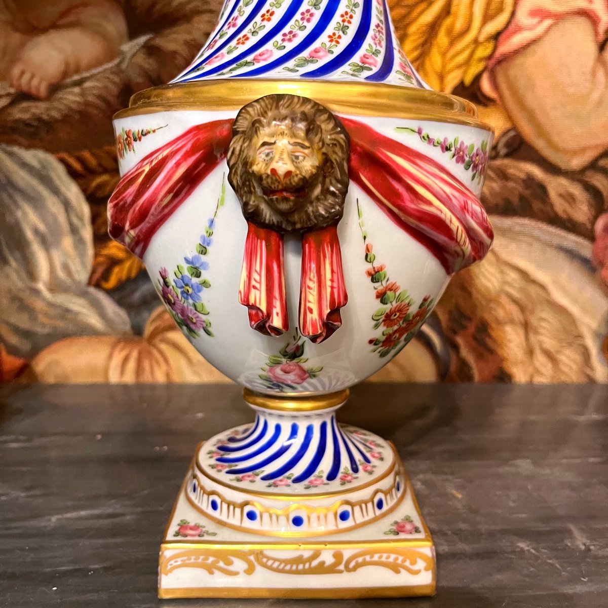 Sèvres, Château Des Tuileries, Pair Of Vases.-photo-3